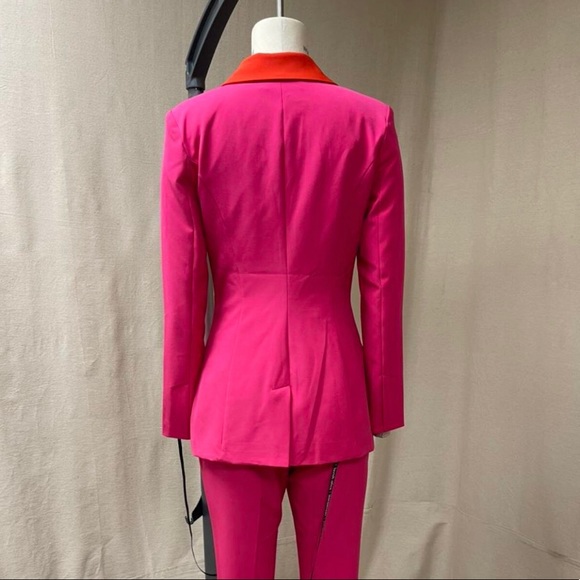 Gorgeous Lavish Alice statement collar colour block blazer in magenta pink - Picture 12 of 14
